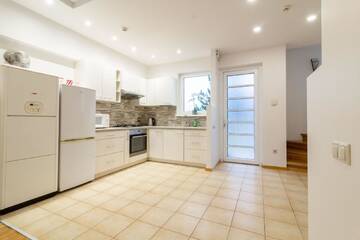 Фото номера Апартаменты с 2 спальнями Апартаменты Light Blue Sea-Cret House г. Швянтойи 8