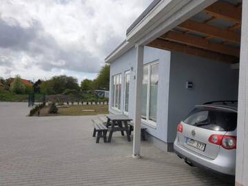 Фото номера Дом с 2 спальнями Дома для отпуска Vieno aukšto kotedžas г. Швянтойи 4